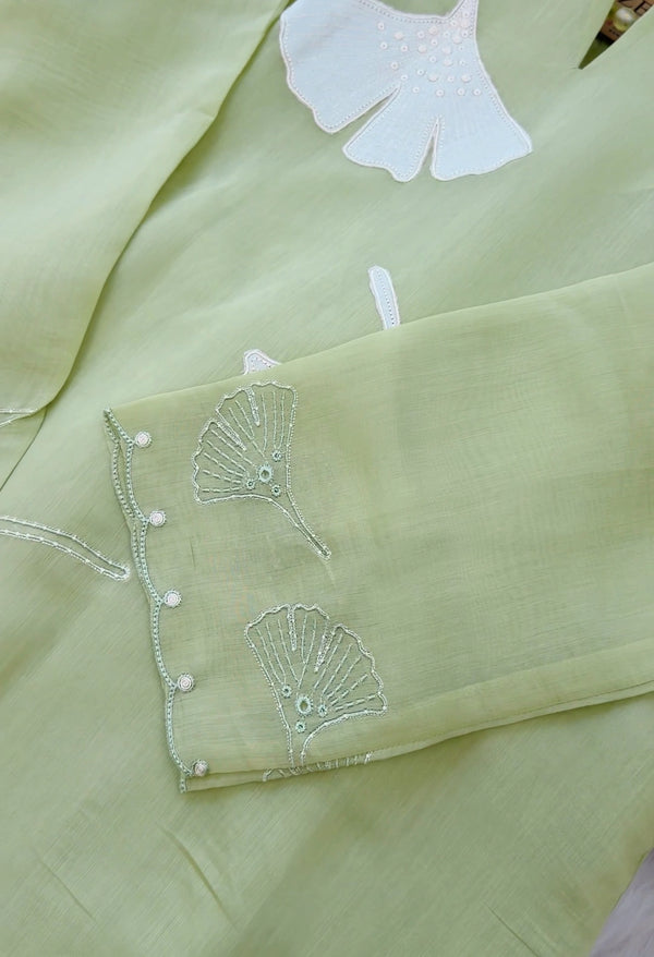 ✨ Premium Mul Chanderi Appliqué Work Kurti Set ✨