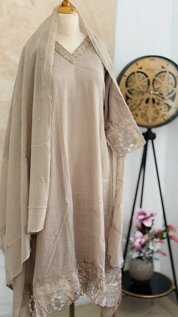 ✨ Handwork Party Wear Kurti Set ✨
