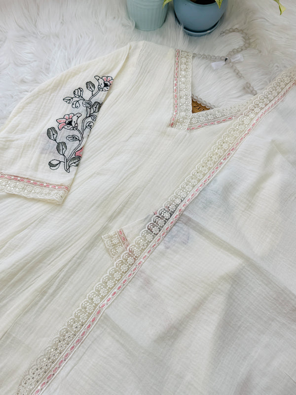 ✨ Mul Cotton Embroidered Kurti Set ✨