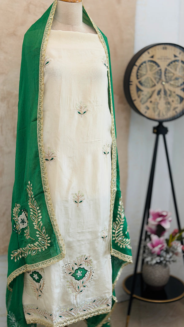 💕 Premium Crepe Hand-Detailed Unstitched Partywear Suit 💕