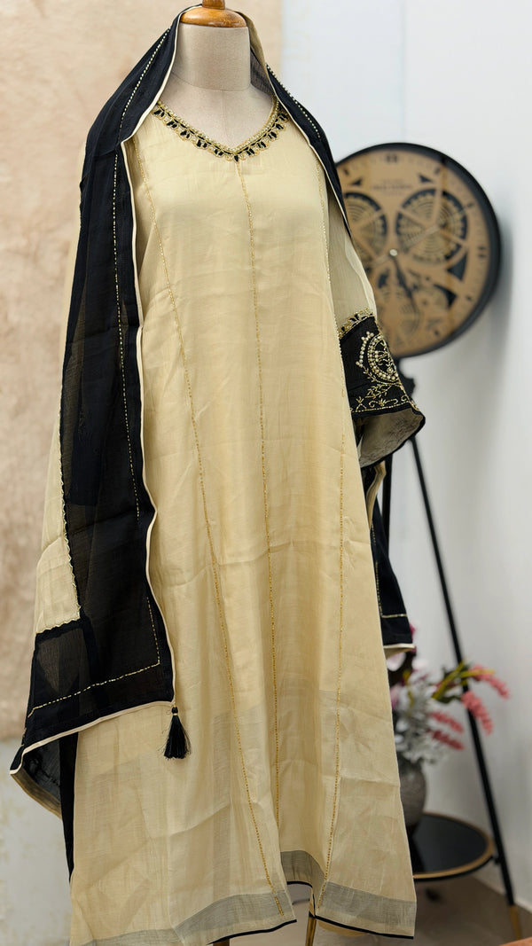 ✨ Mul Chanderi Handwork Party Wear Kurti Set