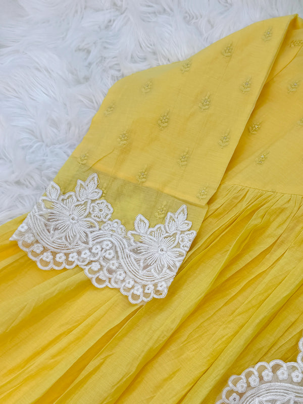 ✨ Pure Mul Chanderi Embroidery Work Anarkali Set