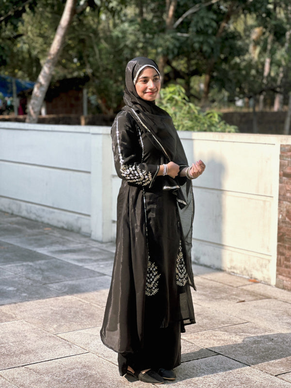 ✨ Mul Chanderi Hand Detailed Anarkali Set ✨