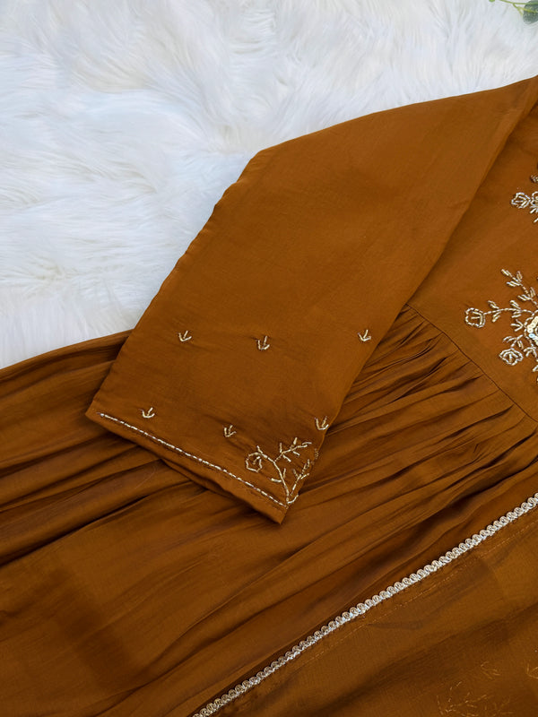 ✨ Glass Chanderi Handwork Anarkali Set ✨