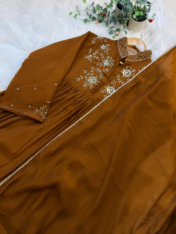 ✨ Glass Chanderi Handwork Anarkali Set ✨