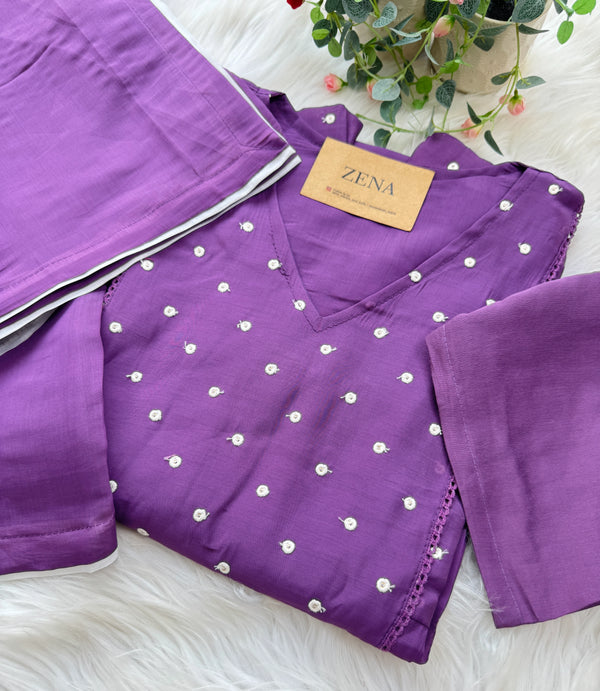 ✨ Mul Chanderi Thread Work A-Line Kurti Set ✨