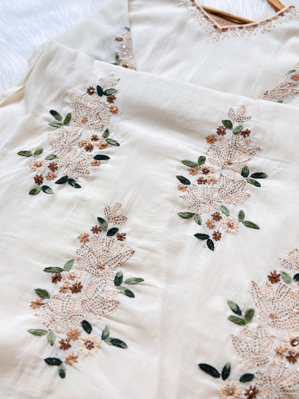 Premium Mul Chanderi Ready to Wear Hand Work A-Line Kurti Set – Festive Ethnic Outfit