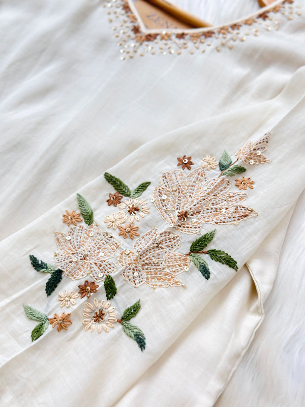 Premium Mul Chanderi Ready to Wear Hand Work A-Line Kurti Set – Festive Ethnic Outfit