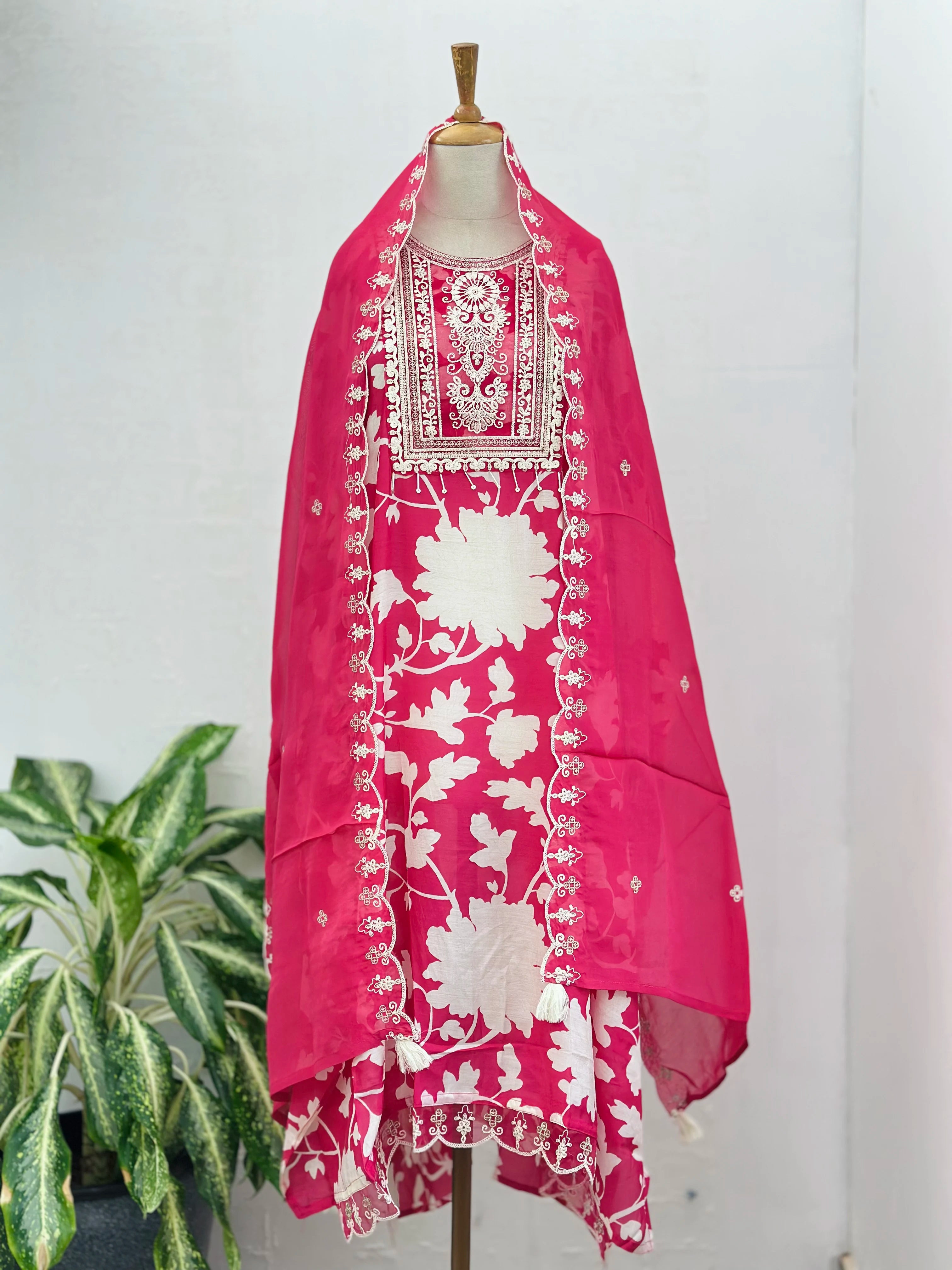 Muslin Semi-Stitched Kurti Set – Zena - Main Image