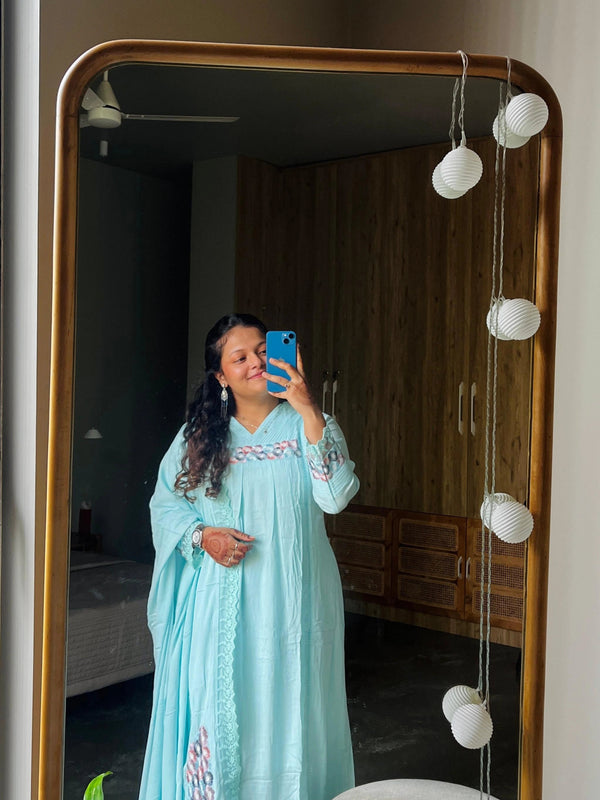 Ready-to-Wear Embroidered Anarkali Suit – Elegant Festive Outfit