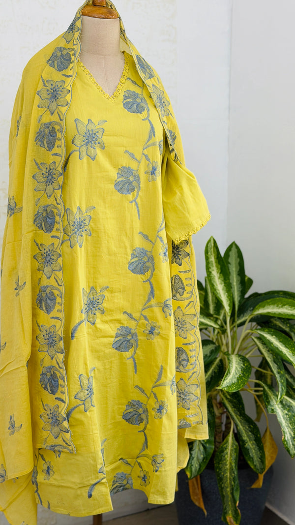 Mul Cotton Embroidered Kurti Set – Elegant Ethnic Wear