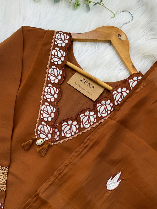 ✨ Muslin Party Wear Kurti Set with Appliqué Work ✨