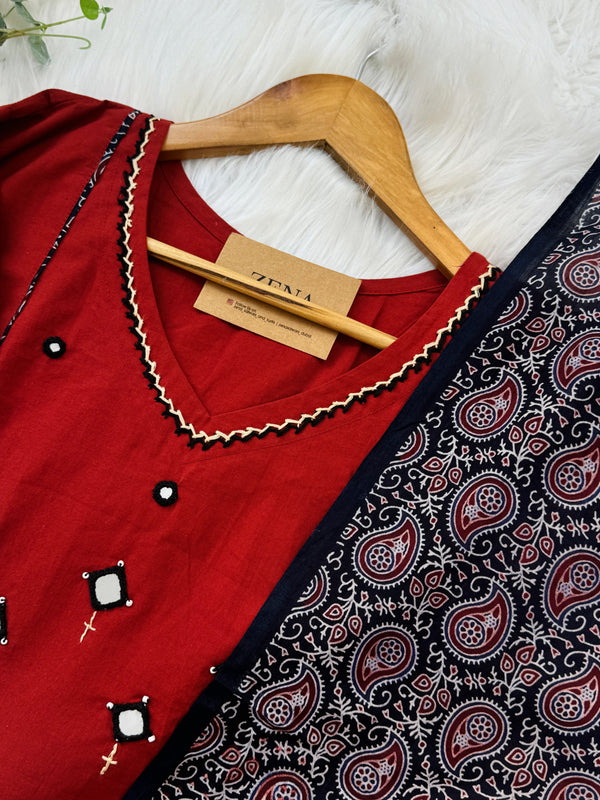 Pure Cotton Mirror Work Kurti Set – Top, Bottom & Dupatta