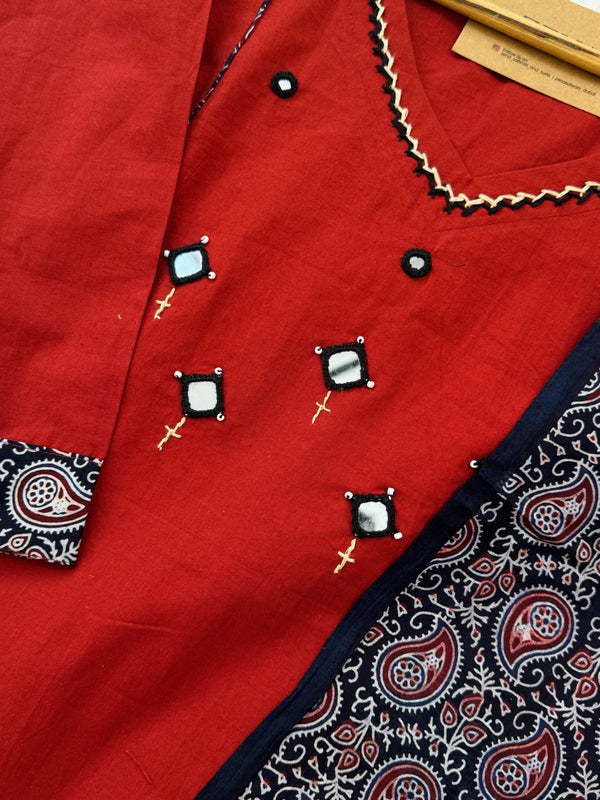 Pure Cotton Mirror Work Kurti Set – Top, Bottom & Dupatta