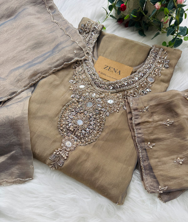 ✨ Premium Crushed Tissue Silk Handwork Suit – Top, Bottom & Dupatta ✨