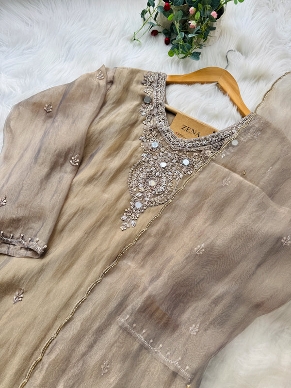 ✨ Premium Crushed Tissue Silk Handwork Suit – Top, Bottom & Dupatta ✨
