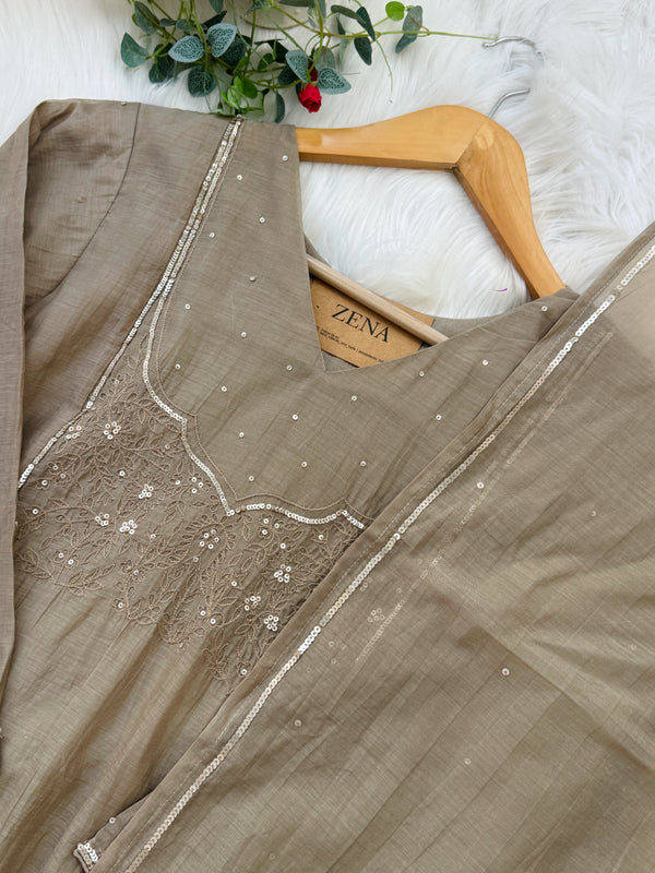 Mul Chanderi Hand-Detailed Anarkali Set