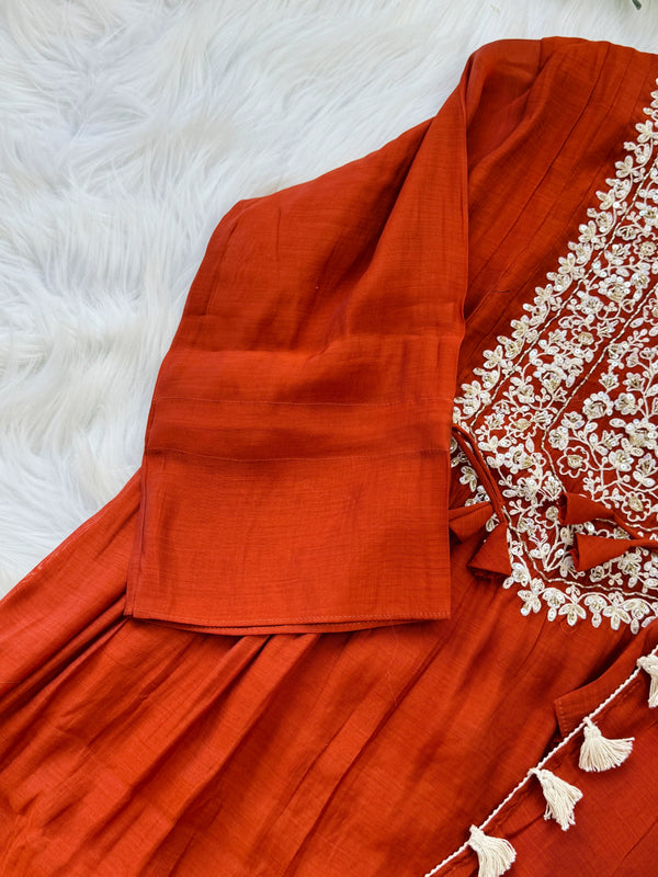 ✨ Mul Chanderi Embroidered Party Wear Kurti Set ✨