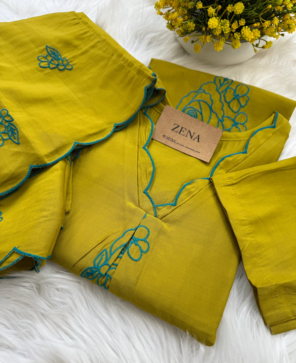 ✨ Mul Chanderi Embroidered Kurti Set ✨