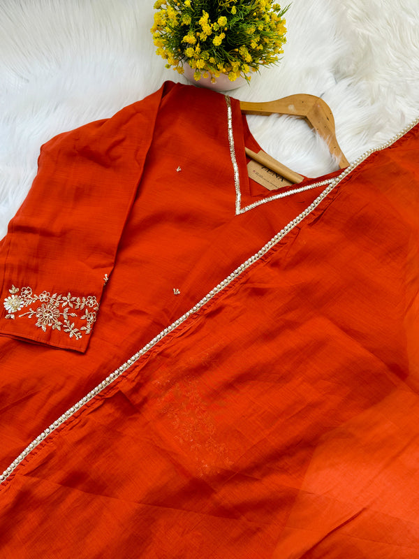 ✨ Mul Chanderi Hand Detailed Anarkali Set ✨