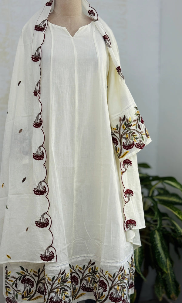 ✨ Pure Mul Cotton Embroidered Anarkali Set ✨