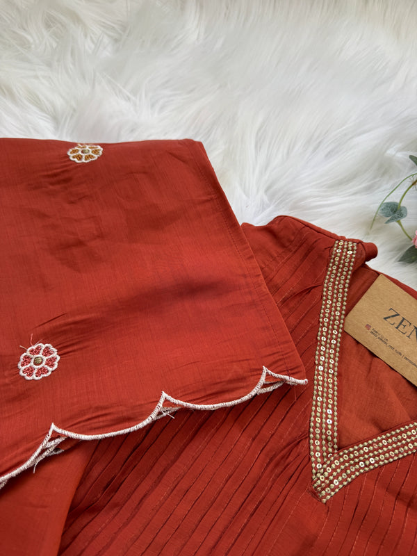 ✨ Mul Chanderi Embroidered Anarkali Set ✨