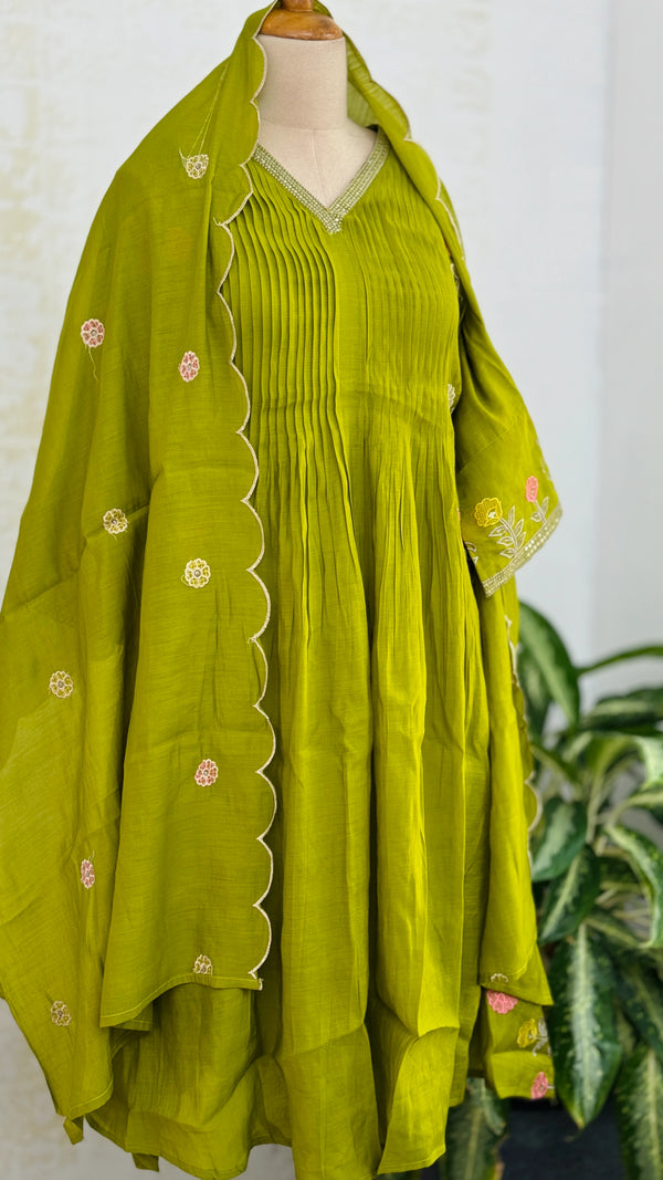 ✨ Mul Chanderi Embroidered Anarkali Set ✨