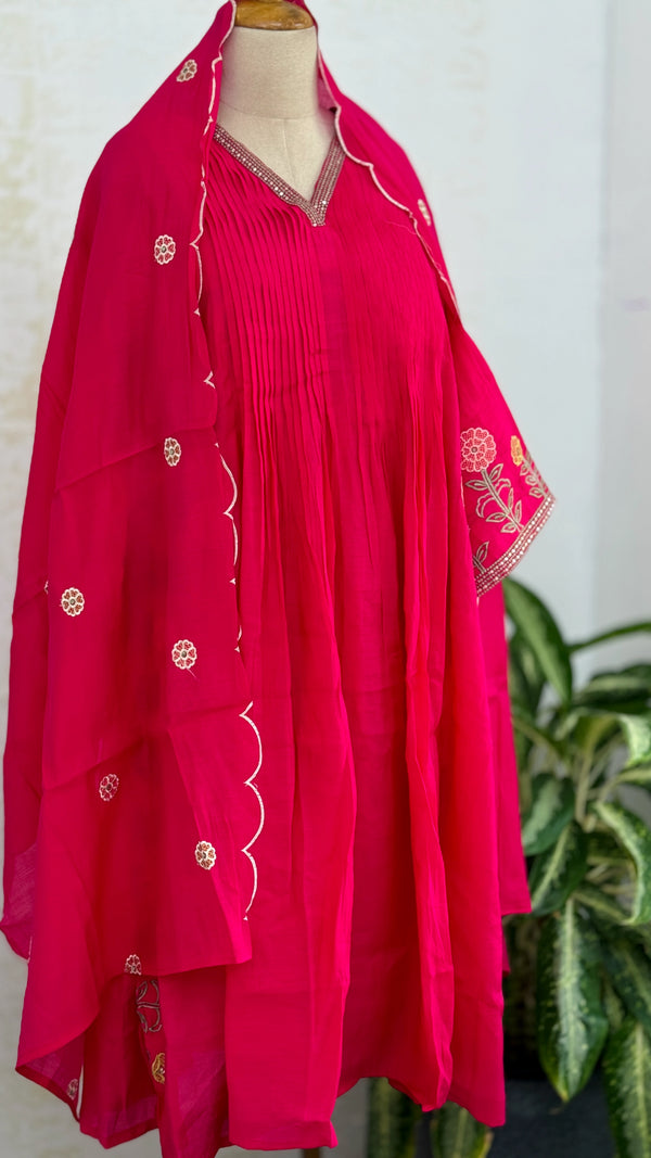 ✨ Mul Chanderi Embroidered Anarkali Set ✨