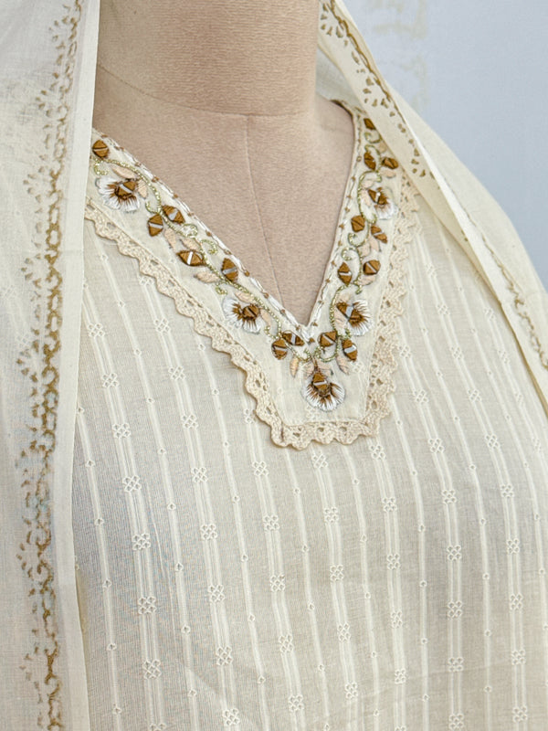 ✨ Pure Cotton Striped Embroidered Kurti Set ✨