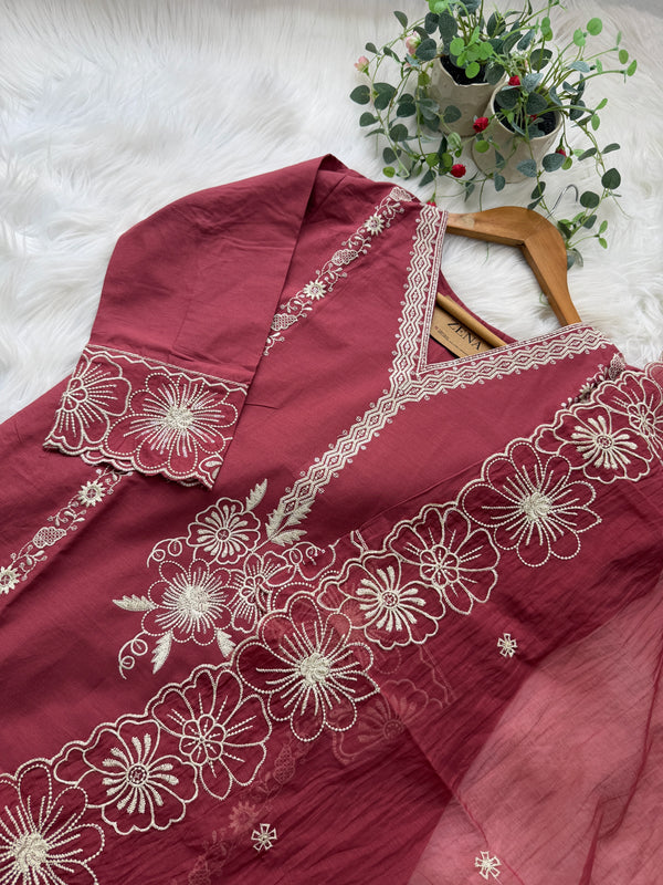 ✨ Pure Cotton Embroidered Kurti Set ✨