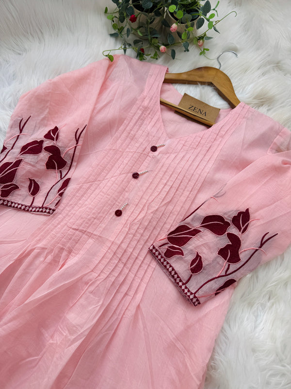 Mul Chanderi Appliqué Work Anarkali Set ✨