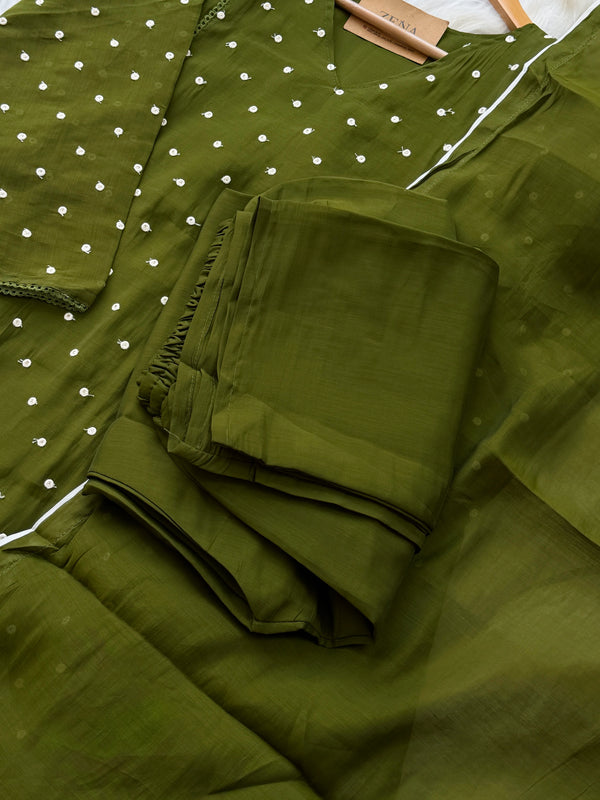 ✨ Mul Chanderi Thread Work A-Line Kurti Set ✨
