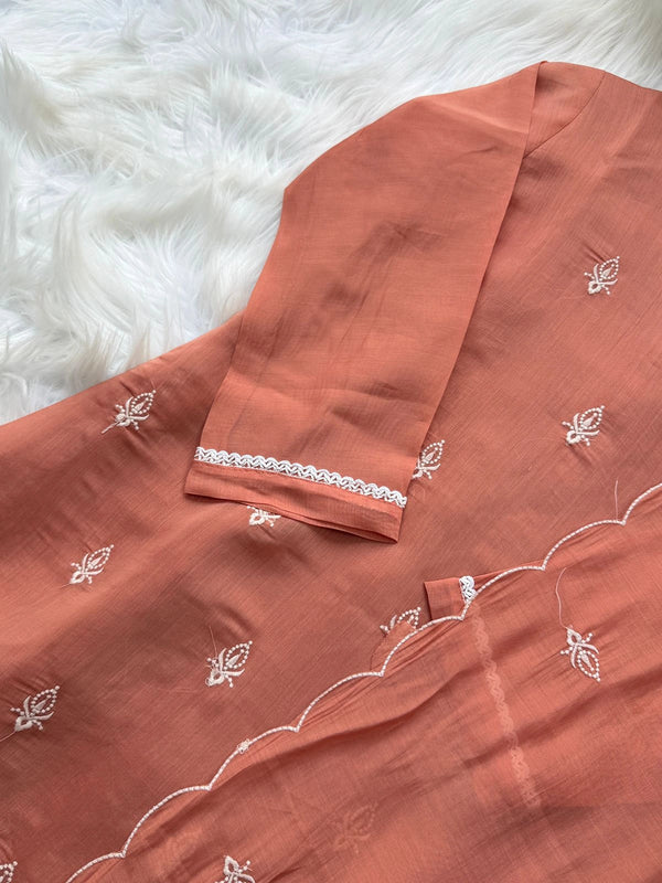 ✨ Mul Chanderi Embroidered Kurti Set ✨