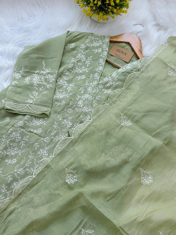 ✨ Mul Chanderi Embroidered Kurti Set ✨
