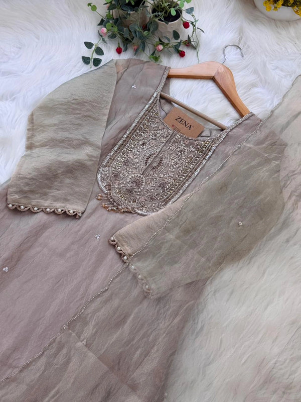 ✨ Premium Crushed Tissue Silk Handwork Suit – Top, Bottom & Dupatta ✨