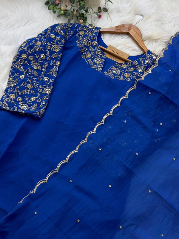 ✨ Glass Chanderi Embroidered Party Wear Kurti Set ✨