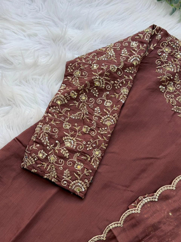 ✨ Glass Chanderi Embroidered Party Wear Kurti Set ✨