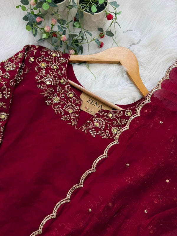 ✨ Glass Chanderi Embroidered Party Wear Kurti Set ✨