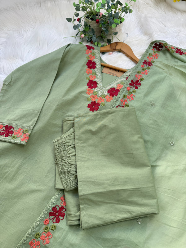 ✨ Pure Cotton Embroidered Kurti Set ✨