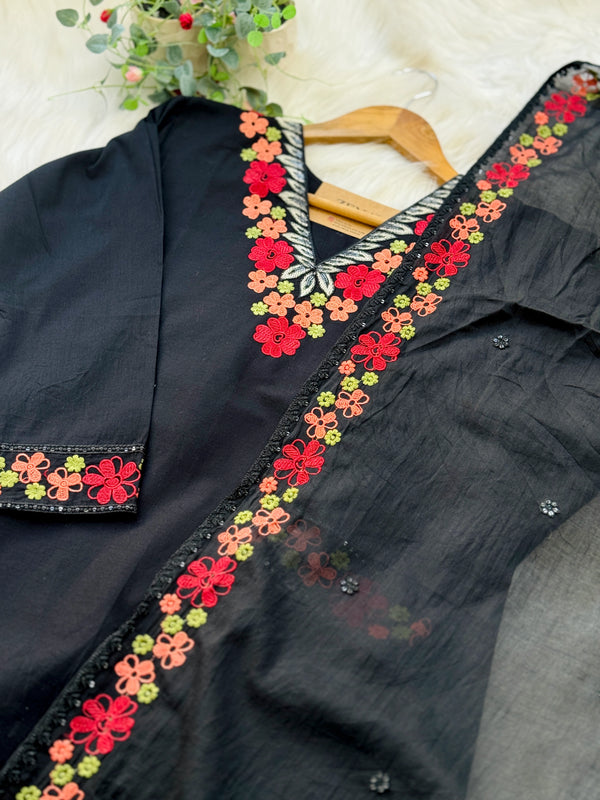 ✨ Pure Cotton Embroidered Kurti Set ✨