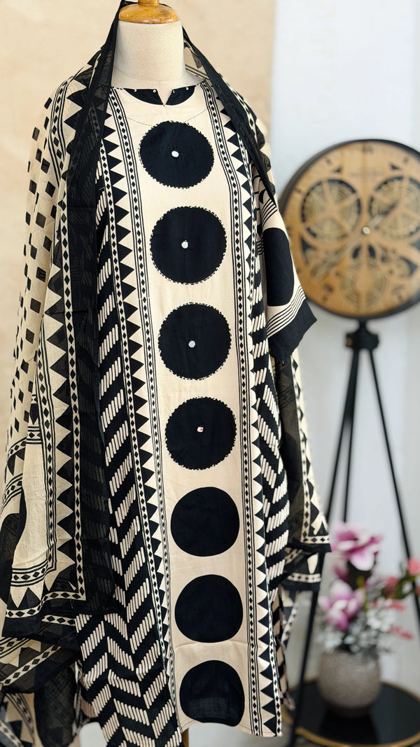 Pure Cotton Ready-to-Wear Kurti Set — Comfort Meets Everyday Elegance