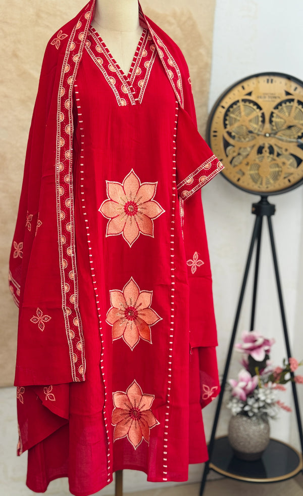 ✨ Imported Crush Silk Kurti Set with Appliqué Work ✨