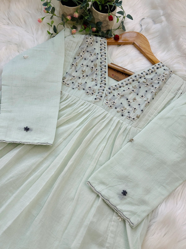 ✨ Pure Mul Cotton Hand-Detailed Embroidered Anarkali Set ✨