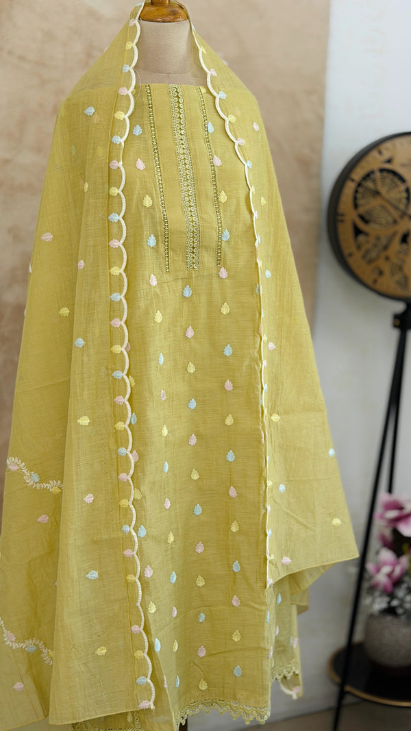 ✨ Unstitched Mul Chanderi Embroidered Suit ✨