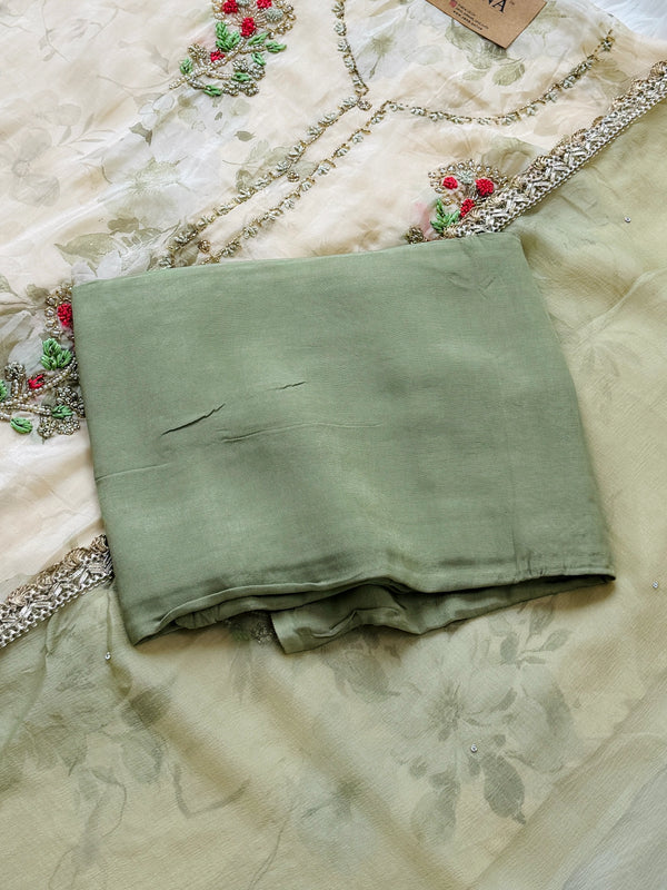 ✨ Pure Crepe Unstitched Suit with Chiffon Dupatta ✨