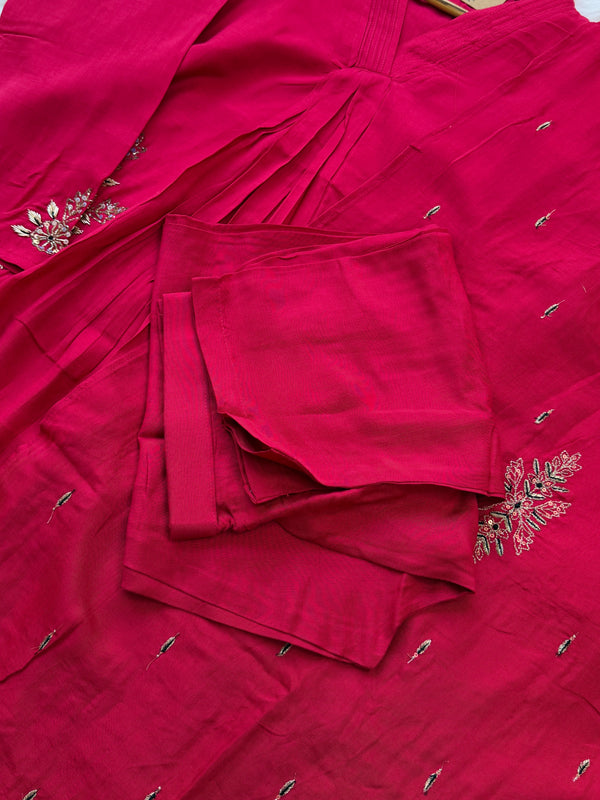 ✨ Mul Cotton Hand Detailed Anarkali Set ✨