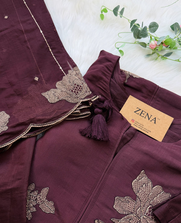 ✨ Mul Chanderi Embroidered Slitted Kurti Set ✨