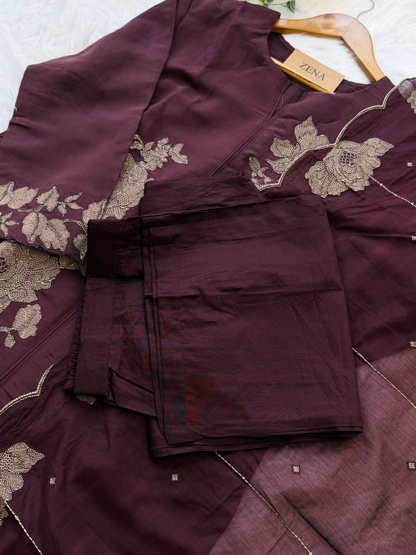 ✨ Mul Chanderi Embroidered Slitted Kurti Set ✨