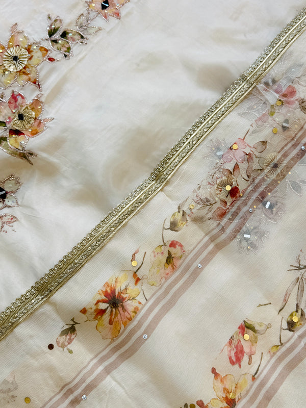 ✨ Premium Crepe Hand Detailed Unstitched Suit ✨