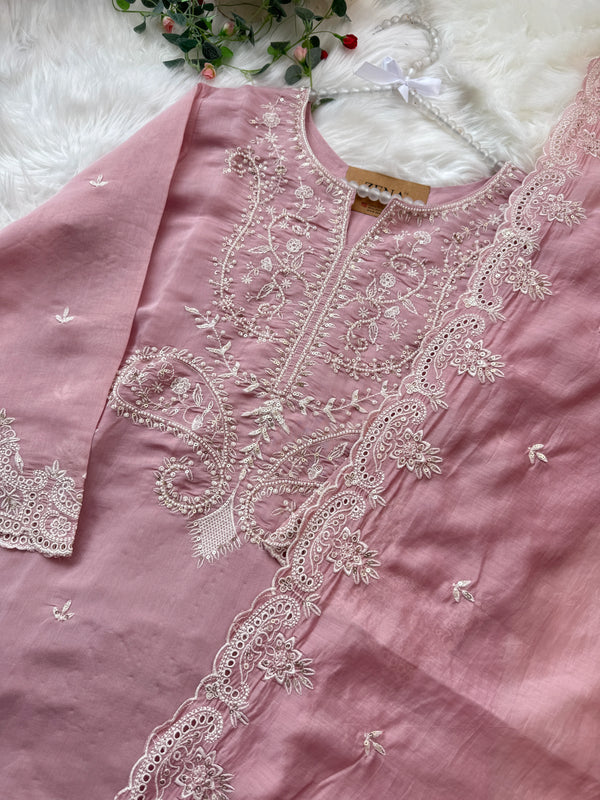 ✨ Premium Mul Chanderi Handwork Kurti Set ✨